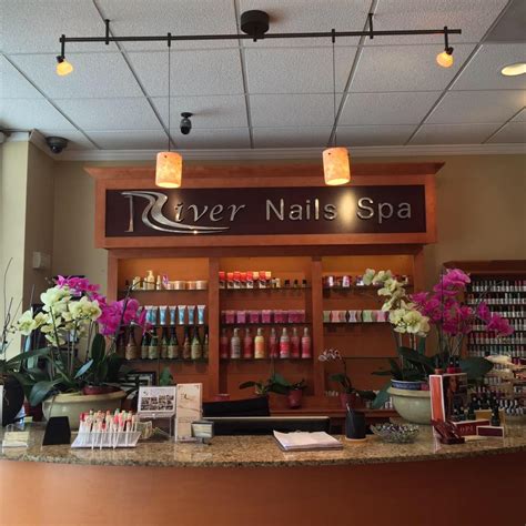 nail salon river park